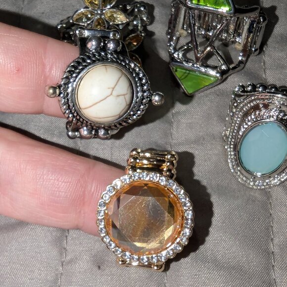 $3 with Bundle ~ Mixed Lot of NWOT Stretch Rings 5425 - Picture 2 of 5